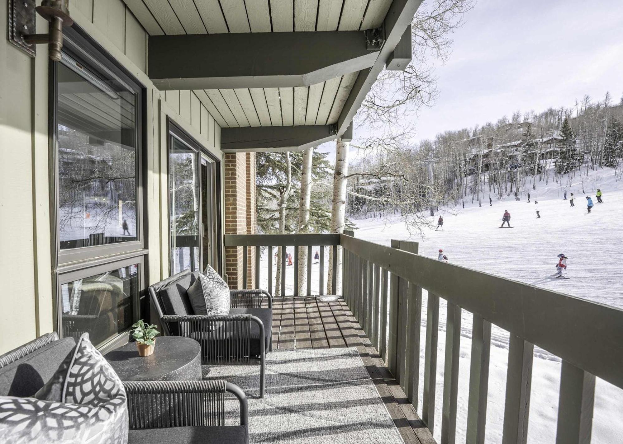 Renovated 2 Bedroom Condo W Hot Tub -Mountain Views! สโนว์แมส วิลเลจ ภายนอก รูปภาพ