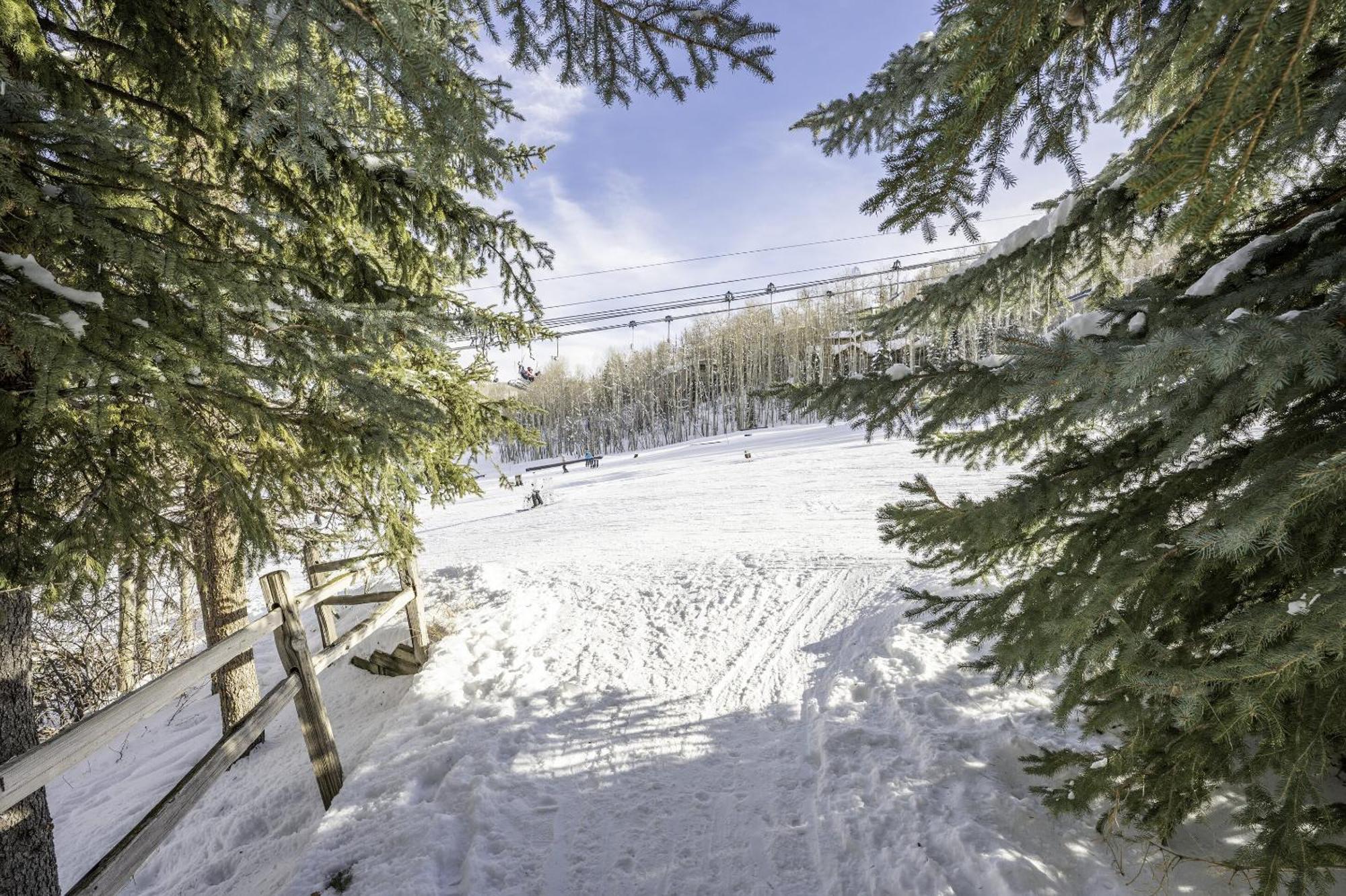 Renovated 2 Bedroom Condo W Hot Tub -Mountain Views! สโนว์แมส วิลเลจ ภายนอก รูปภาพ
