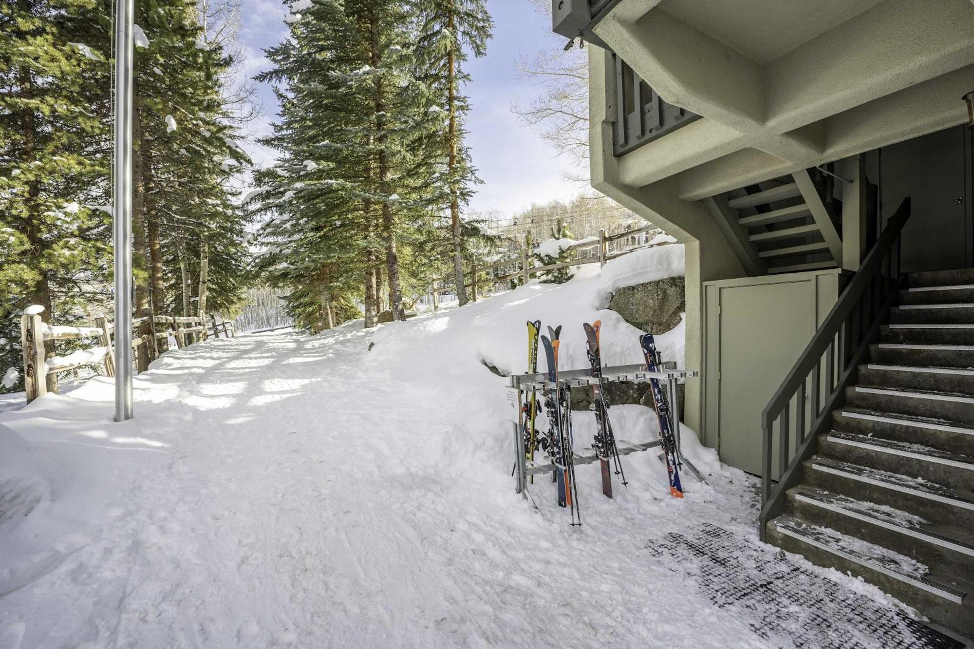 Renovated 2 Bedroom Condo W Hot Tub -Mountain Views! สโนว์แมส วิลเลจ ภายนอก รูปภาพ