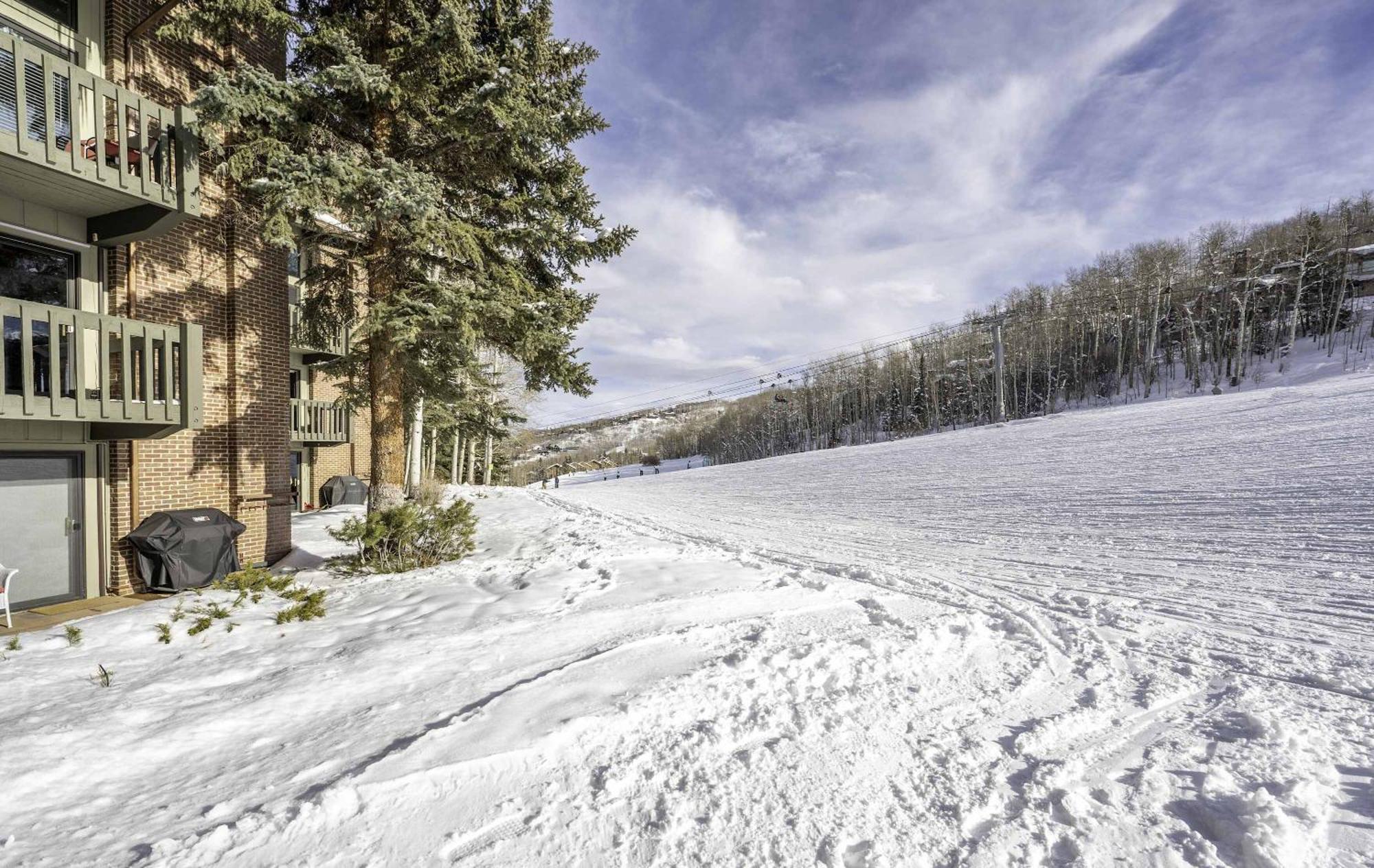 Renovated 2 Bedroom Condo W Hot Tub -Mountain Views! สโนว์แมส วิลเลจ ภายนอก รูปภาพ