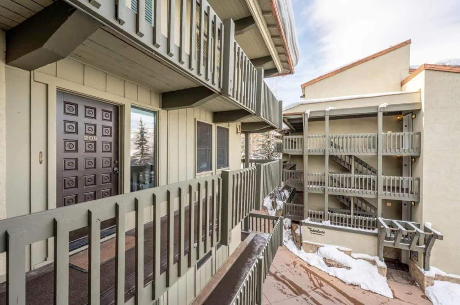 Renovated 2 Bedroom Condo W Hot Tub -Mountain Views! สโนว์แมส วิลเลจ ภายนอก รูปภาพ